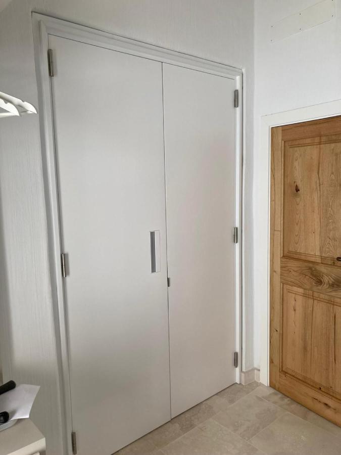 Samares Villa Ciutadella  Bagian luar foto